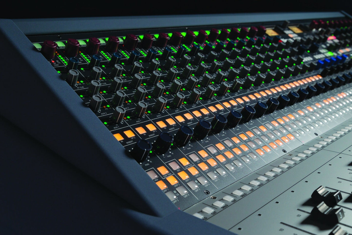 AMS Neve 8424 Console