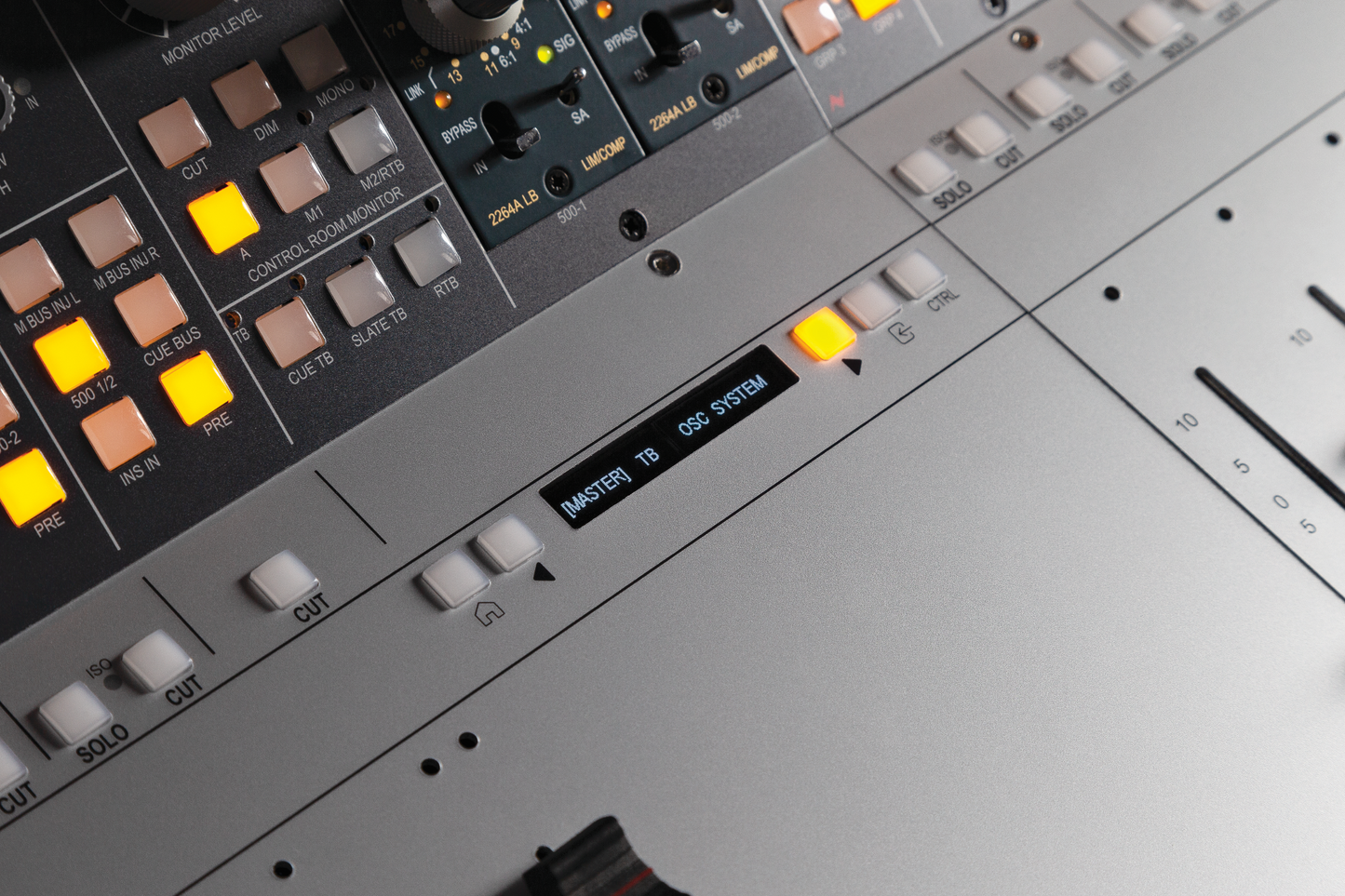 AMS Neve 8424 Console