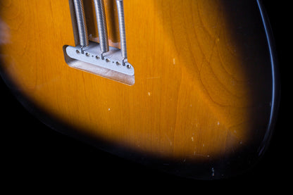 Fender Eric Johnson Stratocaster - 2-Color Sunburst, Maple Fingerboard