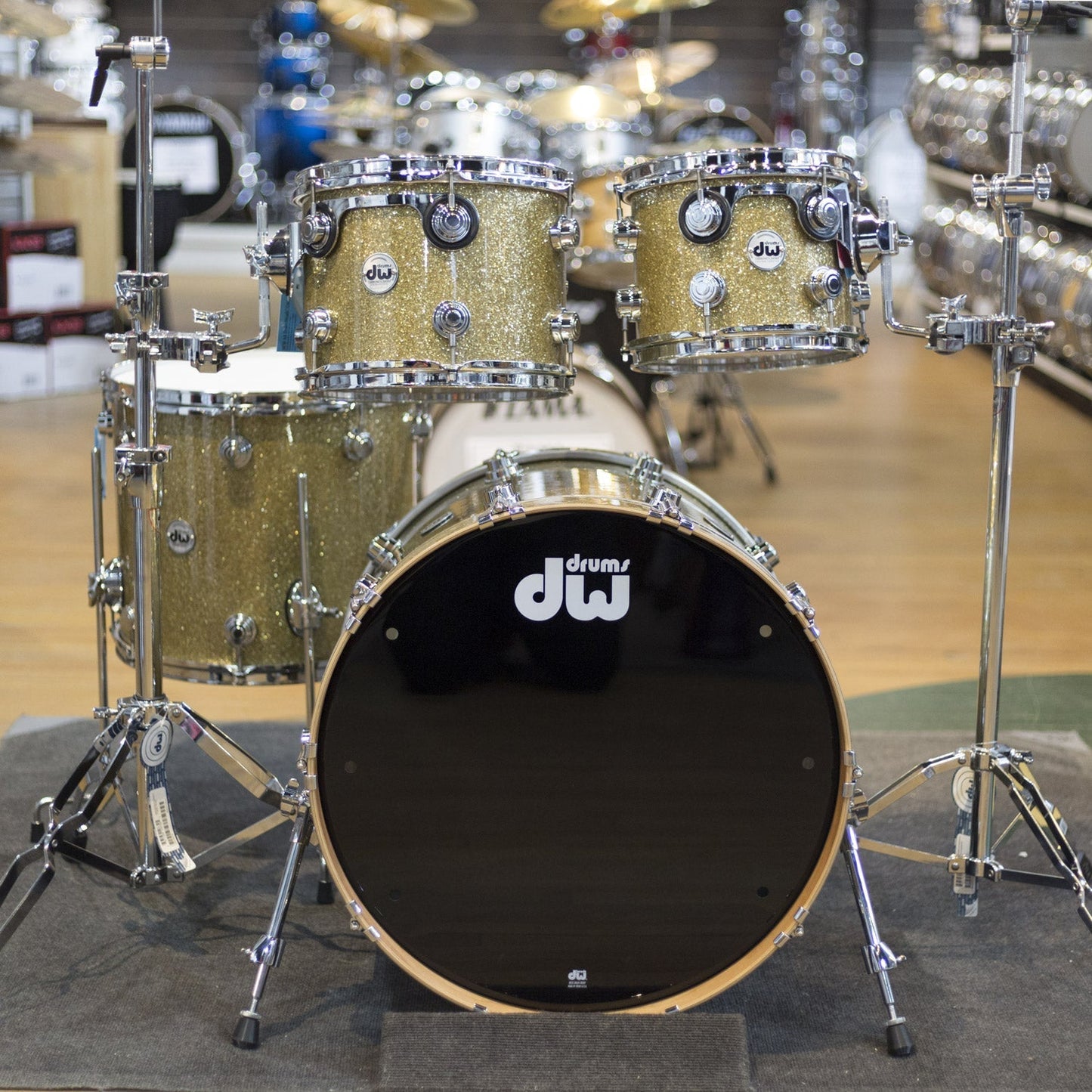 Drum Workshop Collectors Series 4 Piece Cherry Shell Kit in Gold Glass (DRC14PC056)