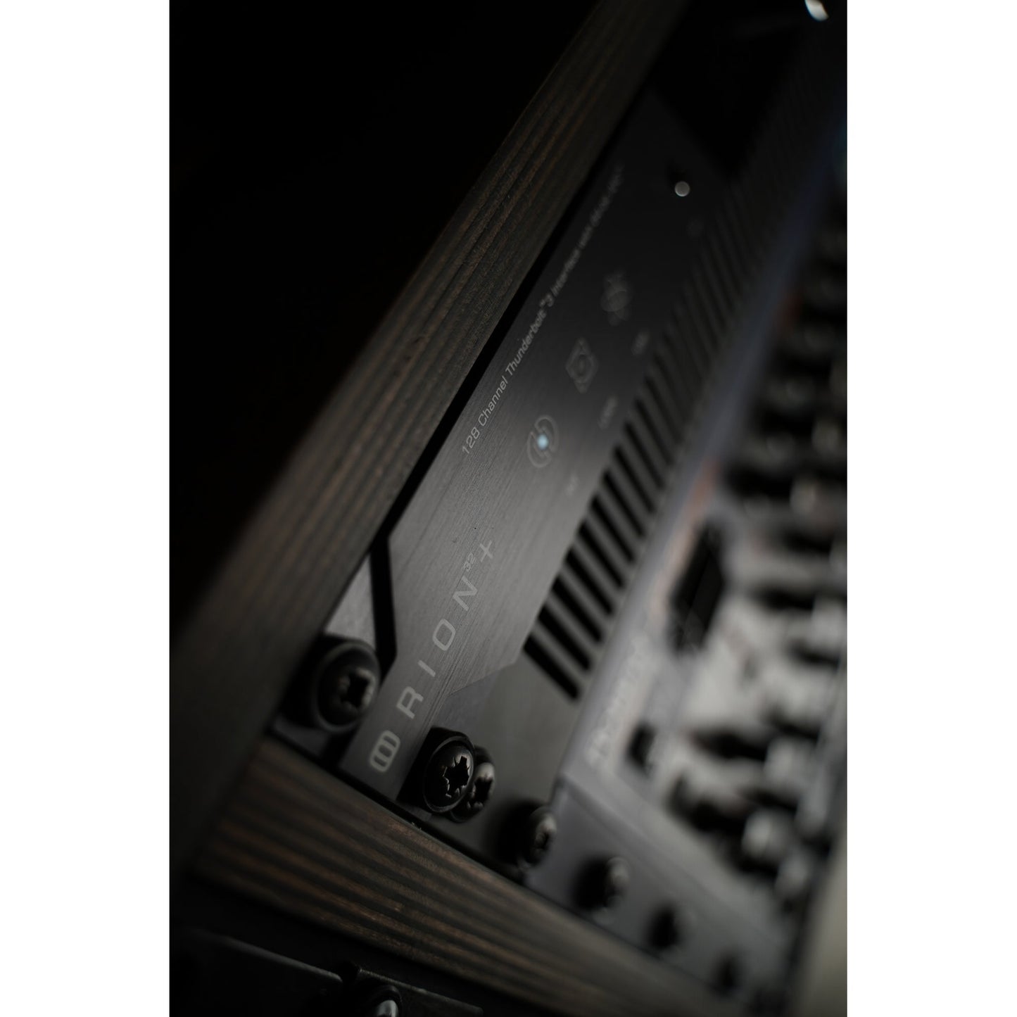 Antelope Audio Orion32+ Gen 4 32-channel AD/DA Interface