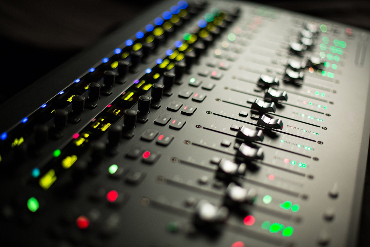 Avid Pro Tools S3 Control Surface