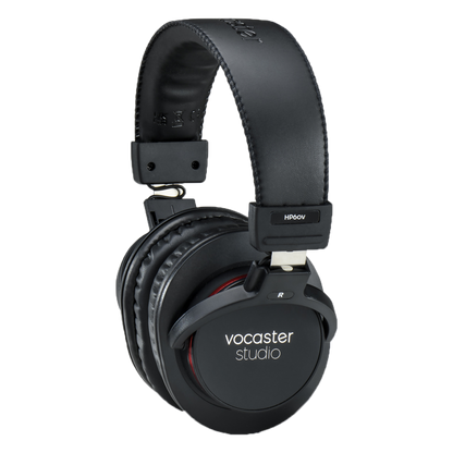 Focusrite Vocaster One Studio Essential Podcaster Kit